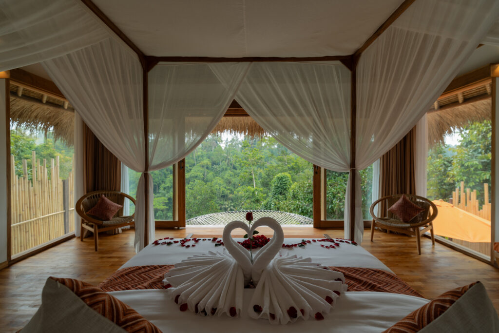 VILLA TULUM marangga ubud honeymoon ubud valley romantic view